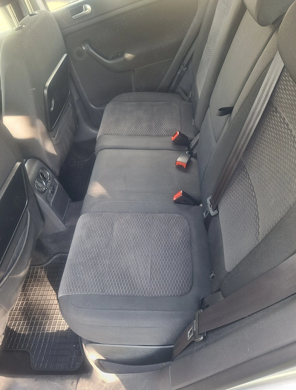 VOLKSWAGEN Golf 2010 — imagine 4