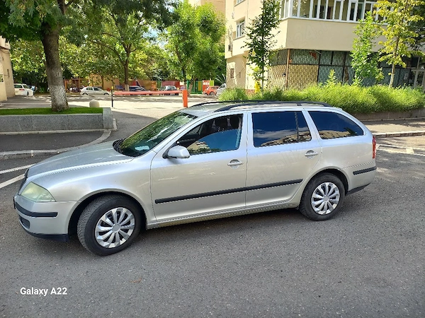 SKODA Octavia 2009 — imagine 4