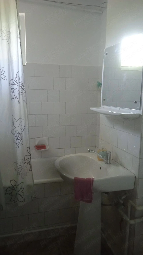 De inchiriat apartament cu 2 camere, Micro — fotografia 3