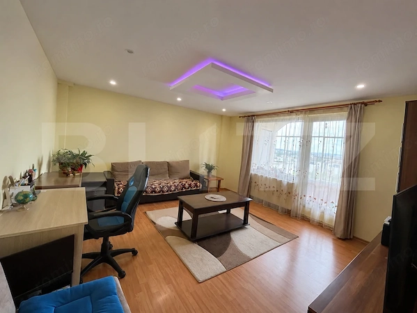 Apartament cu 3 camere, 78 mp, mobilat, zona Unirii — fotografia 1