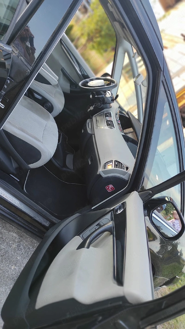 CITROËN C4 Picasso 2012 — imagine 9