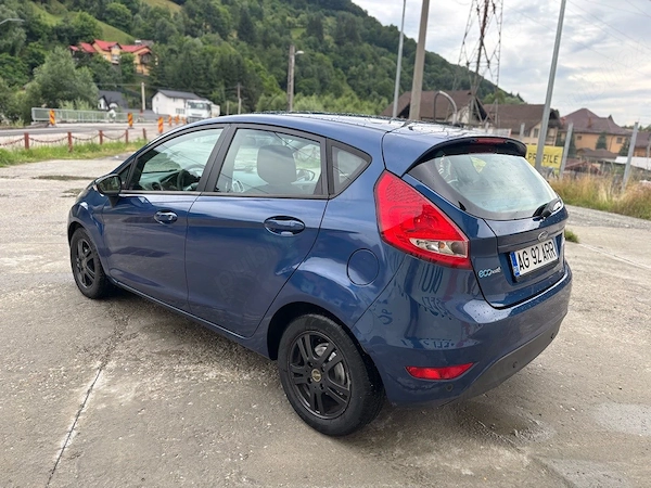 FORD Festiva 2010 — imagine 4