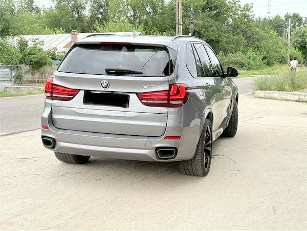 BMW X Series (Generic) 2018 — imagine 8