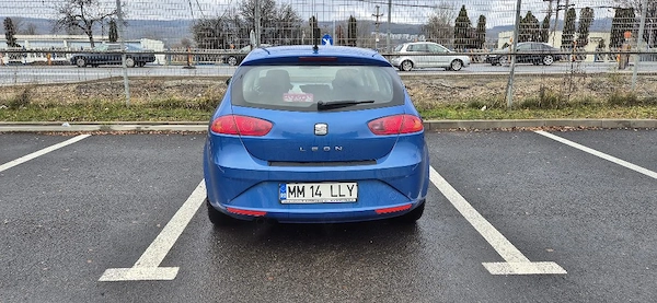SEAT Leon 2011 — imagine 3