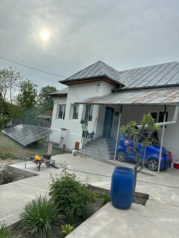 casa de vanzare la sat toate facilitățile