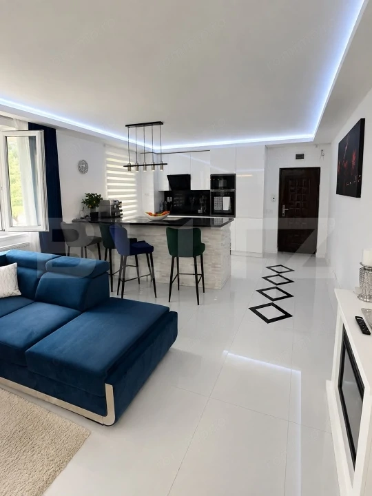 Apartament 2 camere, 55 mp, parcare CF, zona Vivo — fotografia 1
