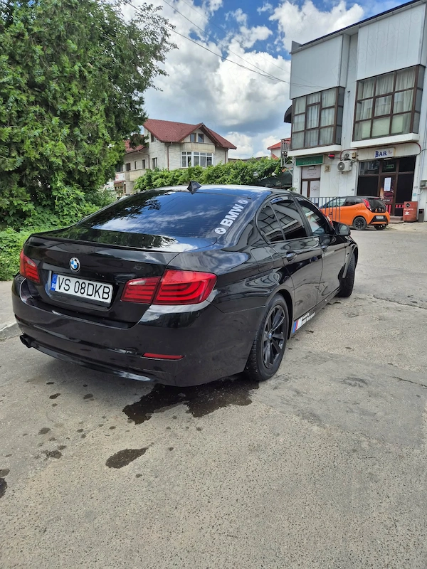 BMW 5 Series 2011 — imagine 3