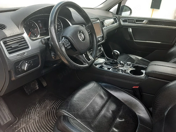 VOLKSWAGEN Touareg 2012 — imagine 2