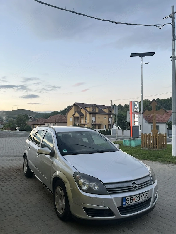 OPEL Astra 2005 — imagine 2