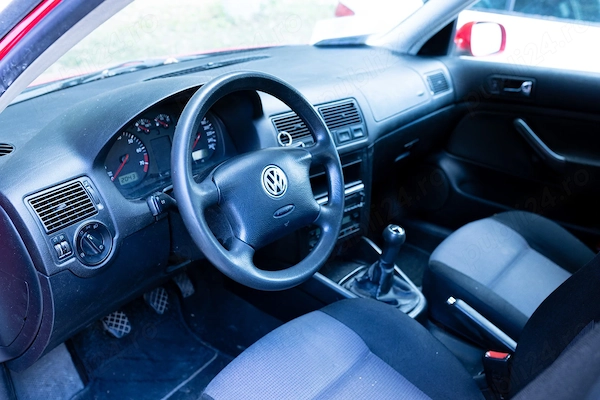 VOLKSWAGEN Golf 2000 — imagine 7