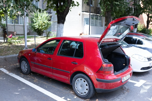 VOLKSWAGEN Golf 2000 — imagine 6