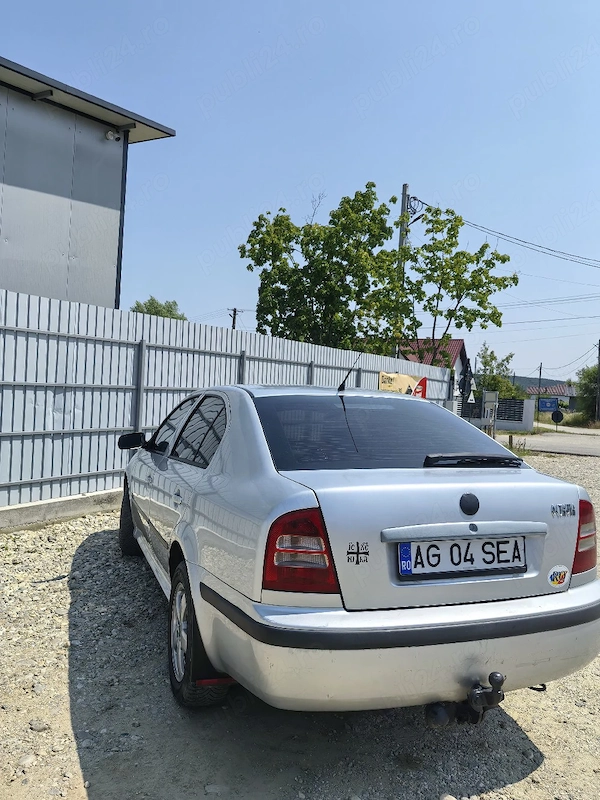 SKODA Octavia 2008 — imagine 3