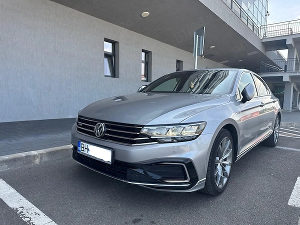 VOLKSWAGEN Passat 2020 — imagine 10