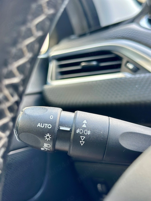 PEUGEOT 2008 2019 — imagine 5