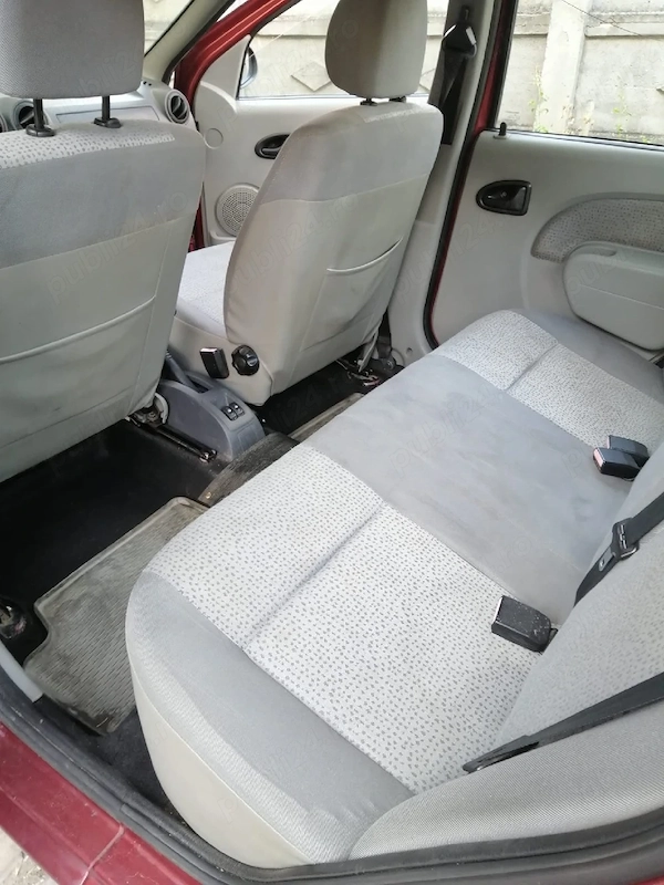 DACIA Logan 2005 — imagine 3
