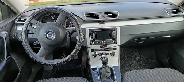 VOLKSWAGEN Passat 2013 — imagine 5