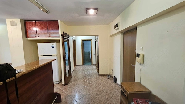 Apartament 3 camere ,INDEPENDENTEI -UMF — fotografia 1