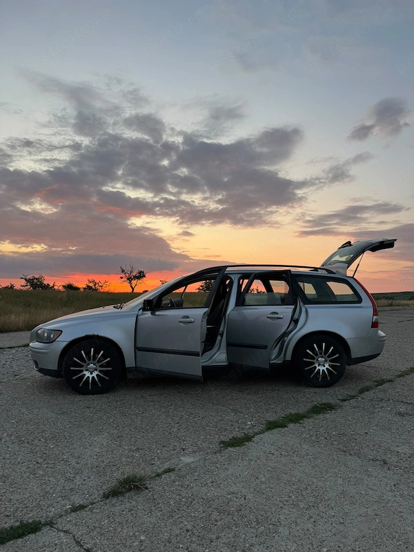 Volvo v50 manual 2007 diesel 136cp