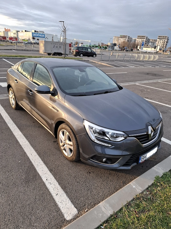 RENAULT Megane 2017 — imagine 2