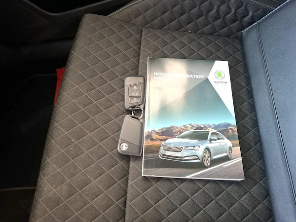 SKODA Superb 2022 — imagine 4