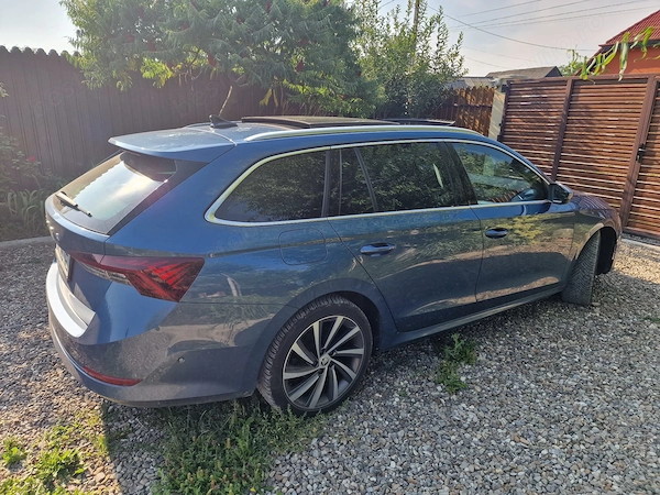 SKODA Octavia 2021 — imagine 3