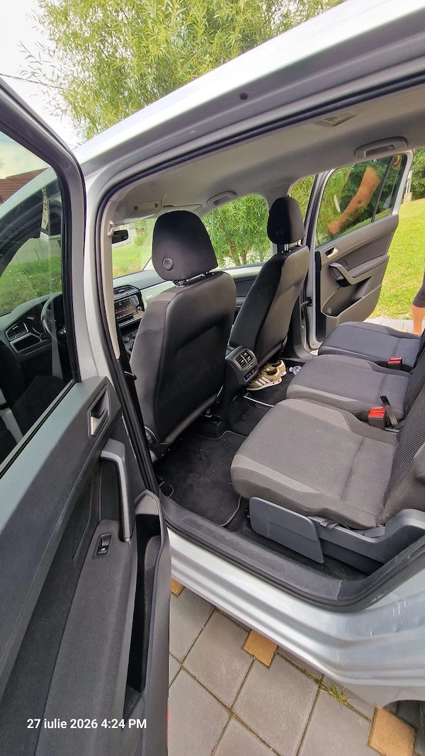 VOLKSWAGEN Touran 2016 — imagine 4