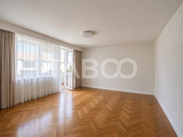 Apartament decomandat vanzare3 camere 66 mpu pivnita Mihai Viteazul — fotografia 1