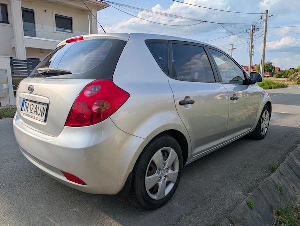 KIA Ceed 2008 — imagine 5