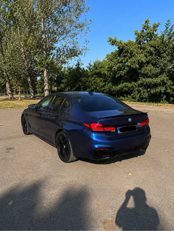 BMW 5 Series 2020 — imagine 3