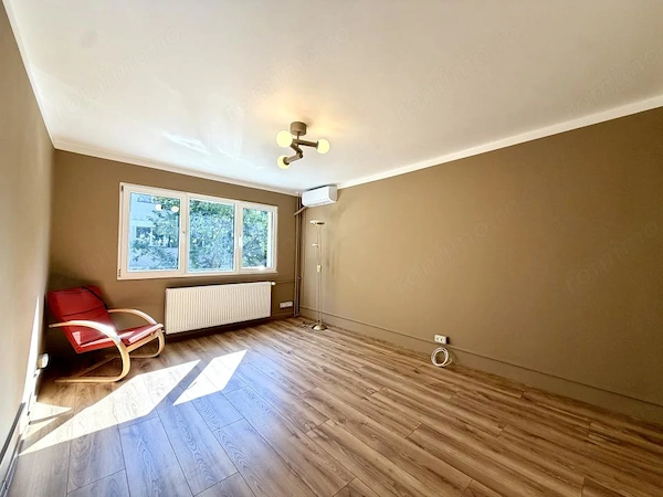 Apartament modern, 1 camera, 26 mp utili - Complexul Studentesc — fotografia 3