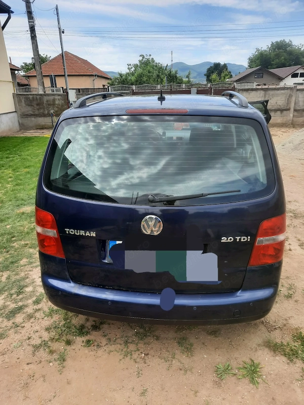 VOLKSWAGEN Touran 2004 — imagine 11