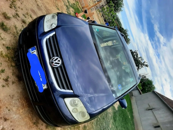 VOLKSWAGEN Touran 2004 — imagine 3