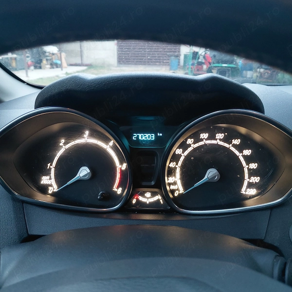 FORD Fiesta 2014 — imagine 3
