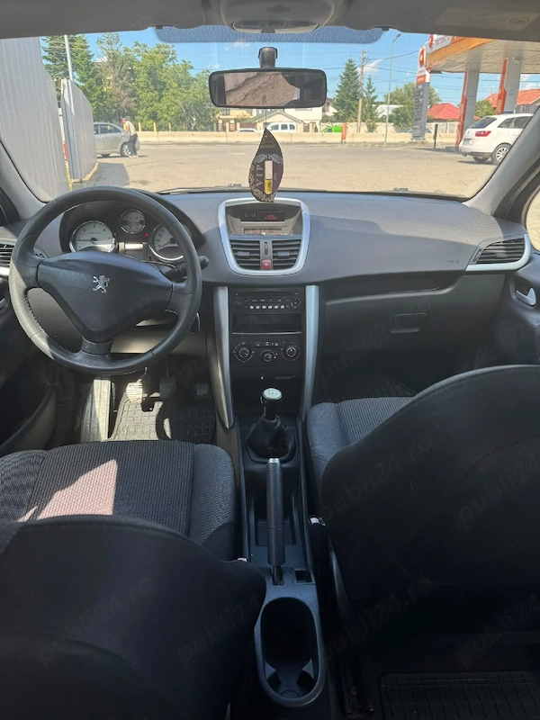 PEUGEOT 207 2011 — imagine 4