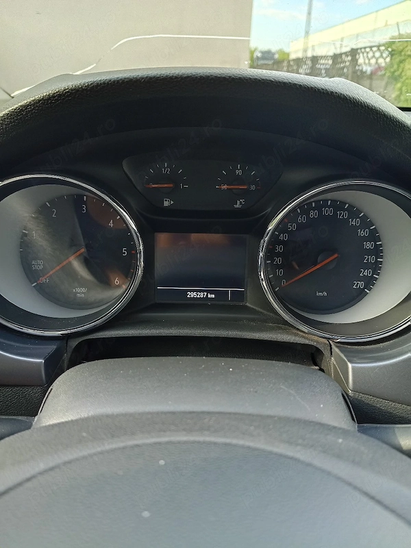 OPEL Astra 2019 — imagine 3
