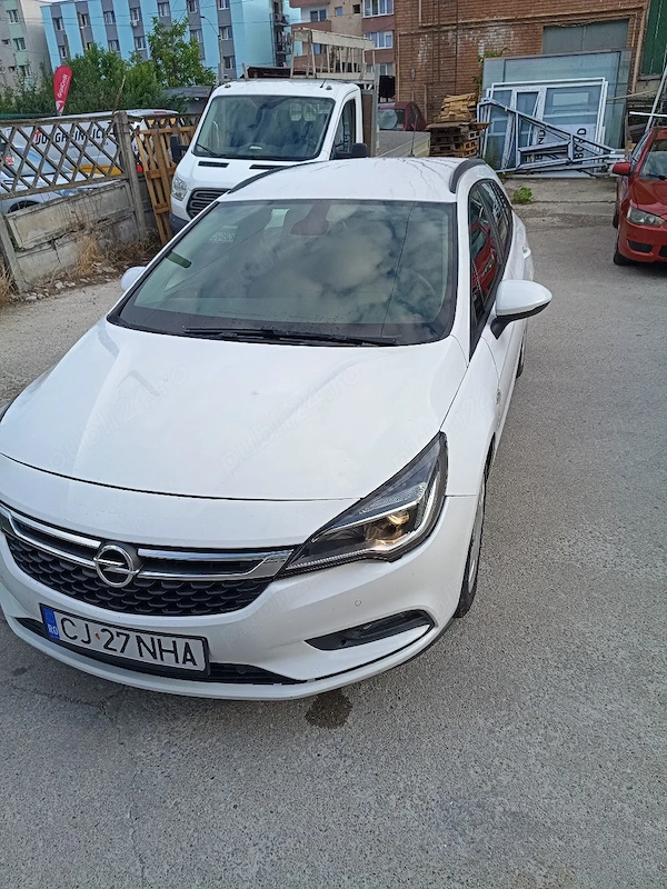 OPEL Astra 2019 — imagine 8