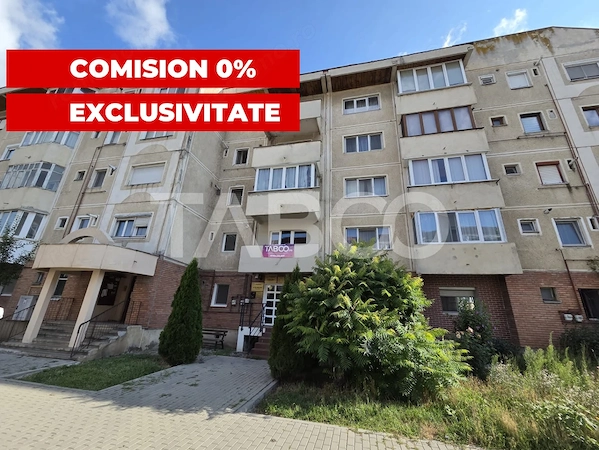 Apartament 4 camere 2 bai 2 balcoane etajul 1 renovat complet 2026 — fotografia 1