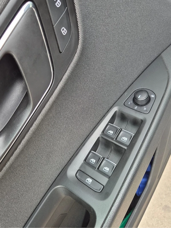 SEAT Leon 2019 — imagine 10