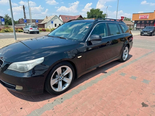 BMW 5 Series 2010 — imagine 8
