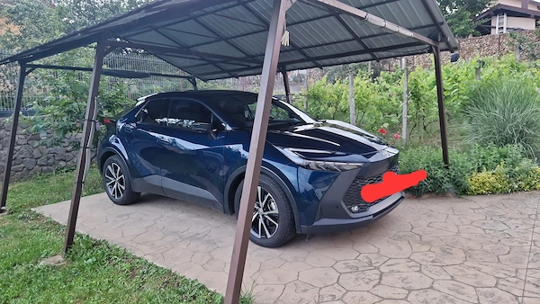 TOYOTA C-HR