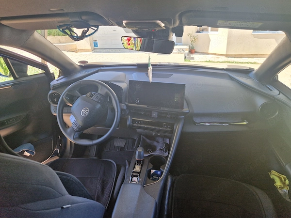 TOYOTA C-HR 2024 — imagine 2