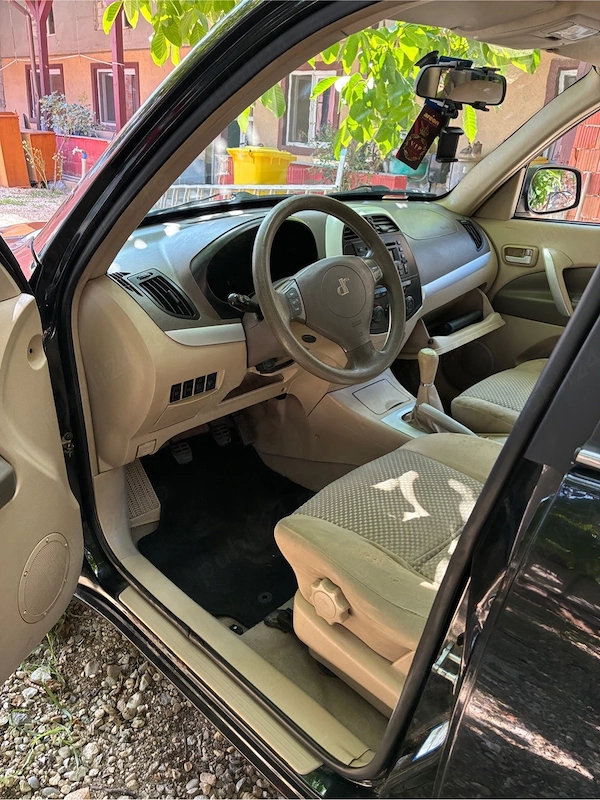 TOYOTA RAV4 2014 — imagine 4