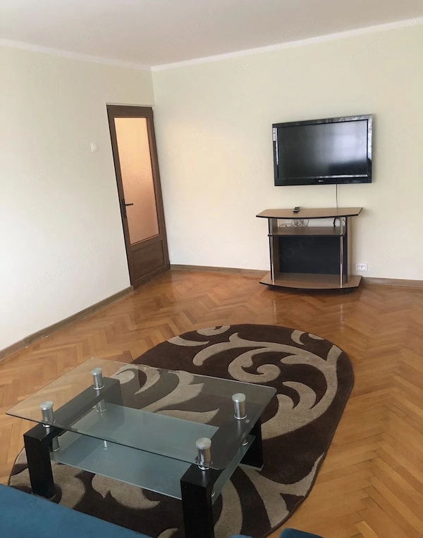 3 camere Zona Baba Dochia mobilat utilat — fotografia 1