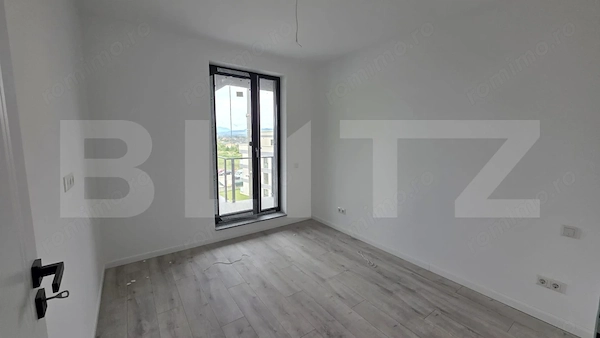 Apartament 3 camere, 77,90 mp, cu 2 băi, în bloc nou, zona de nord — fotografia 3