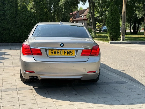 BMW 7 Series 2011 — imagine 3