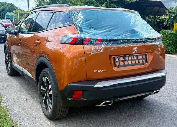 PEUGEOT 2008 2022 — imagine 8