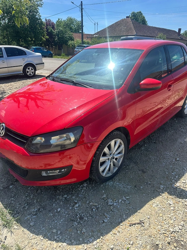 VOLKSWAGEN Polo 2010 — imagine 2
