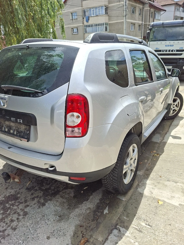 DACIA Duster 2011 — imagine 5