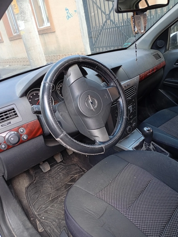 OPEL Astra 2005 — imagine 5