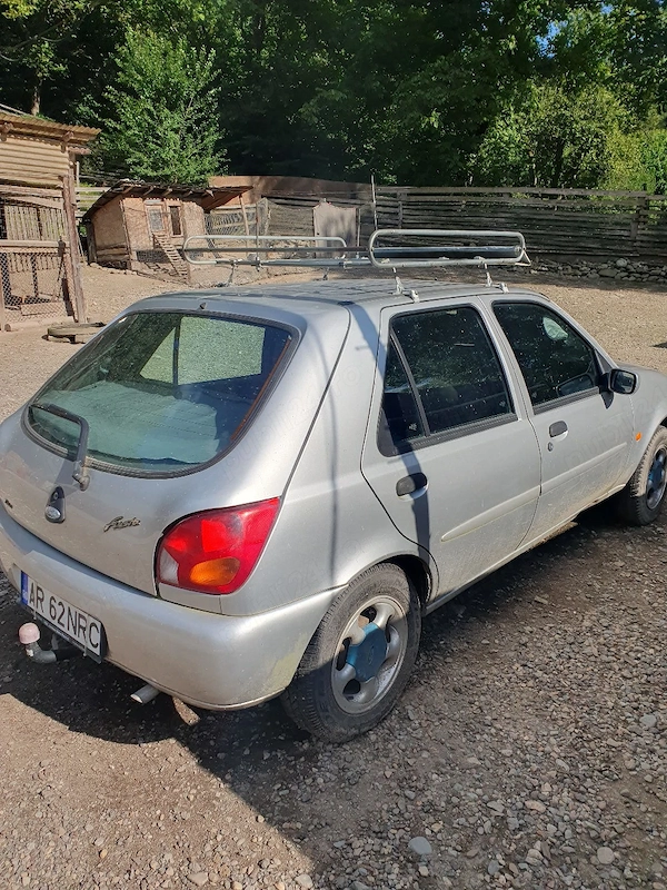 FORD Fiesta 1999 — imagine 3